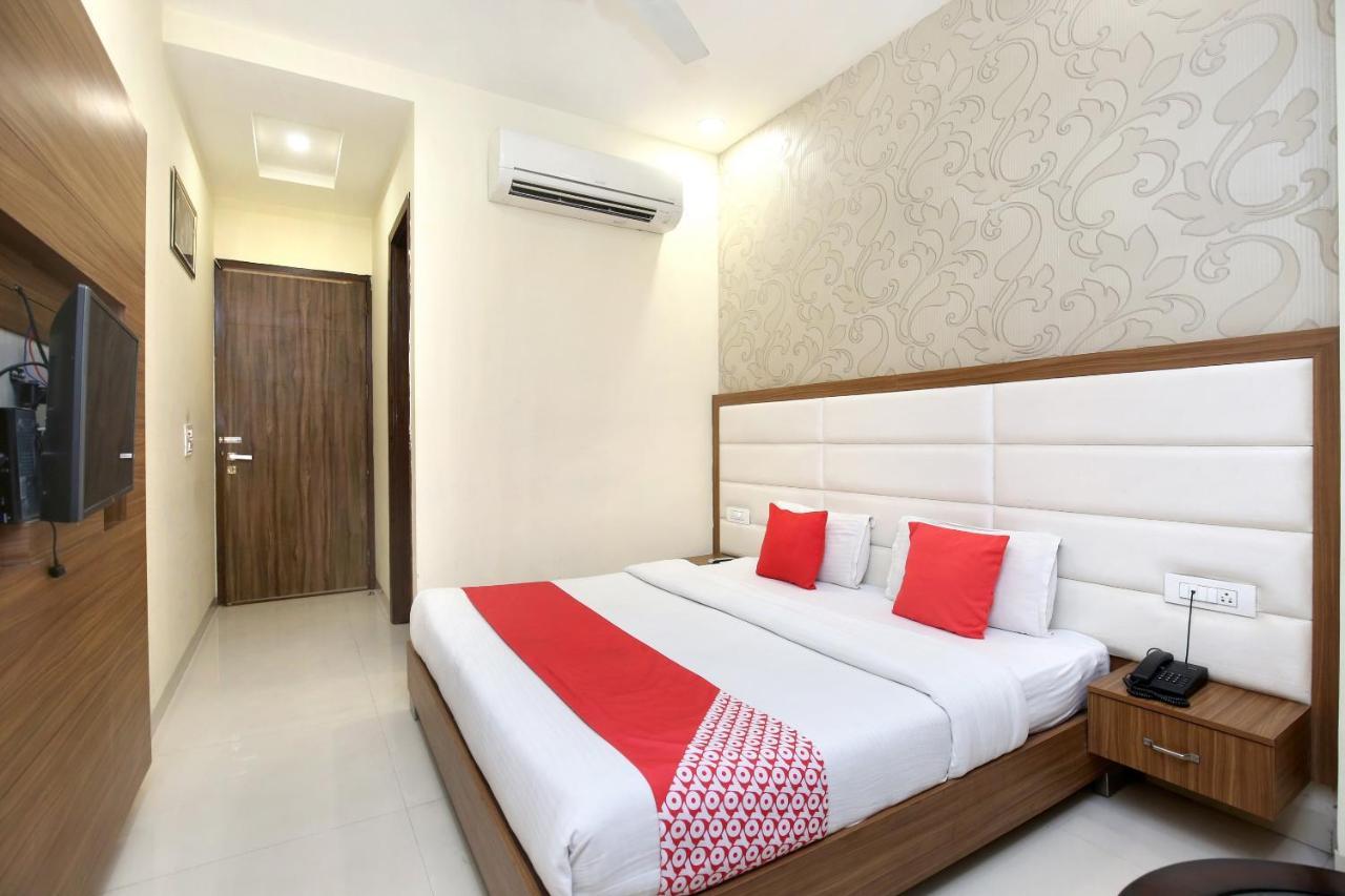 Capital O 8510 Welcome Inn Amritsar Exterior foto