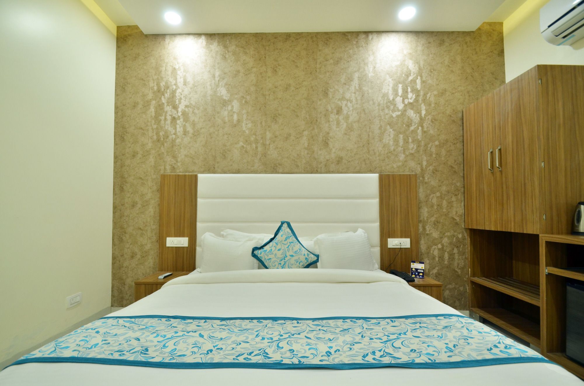Capital O 8510 Welcome Inn Amritsar Exterior foto