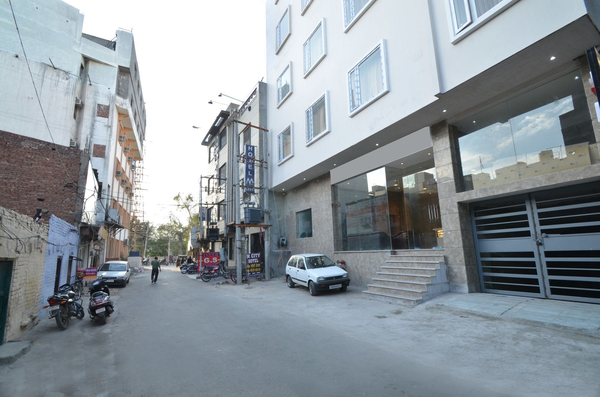 Capital O 8510 Welcome Inn Amritsar Exterior foto